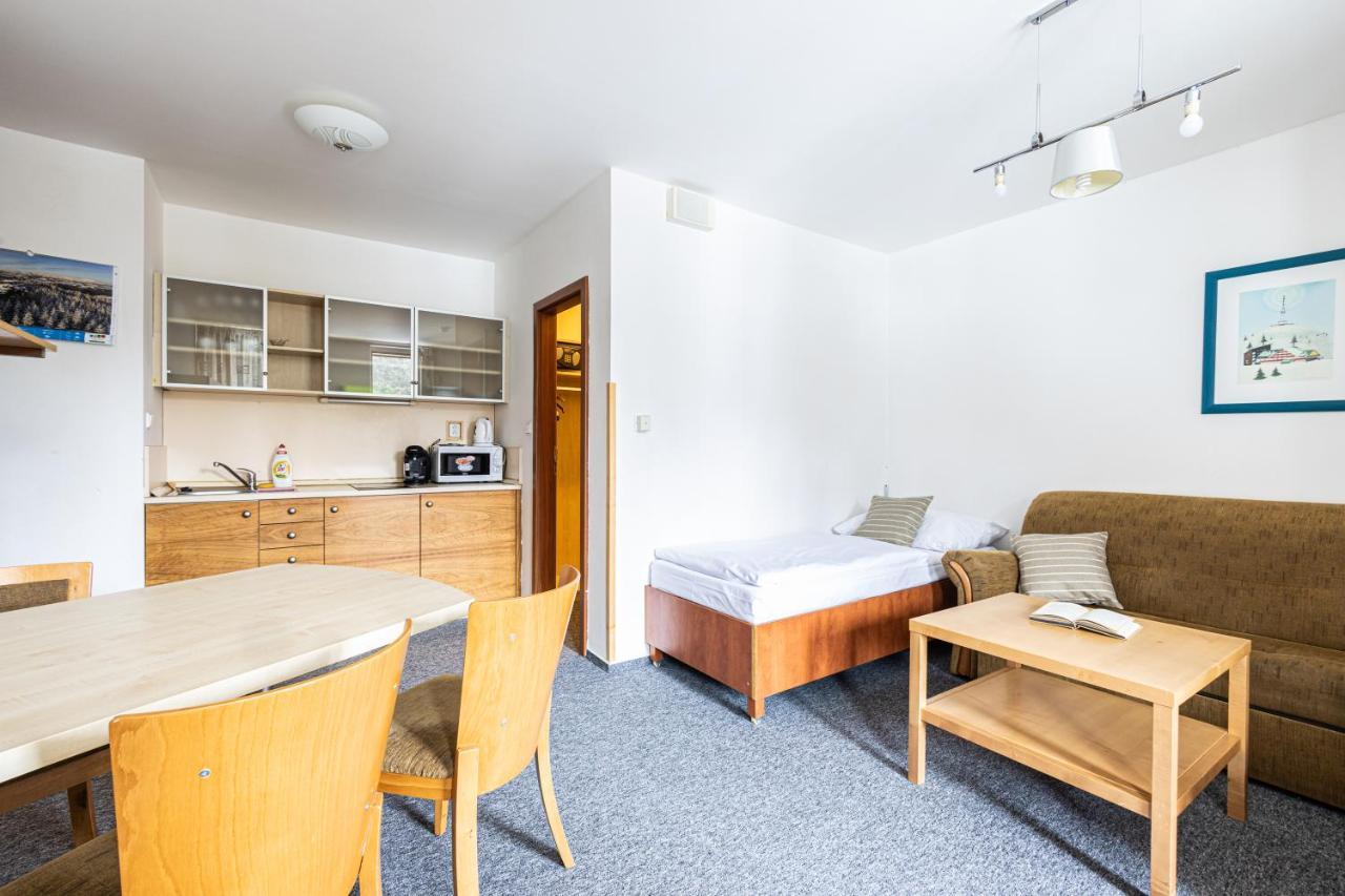 Hotel Petrovy Kameny Karlova Studánka Exteriör bild